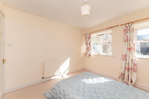 ANNEXE BEDROOM 1