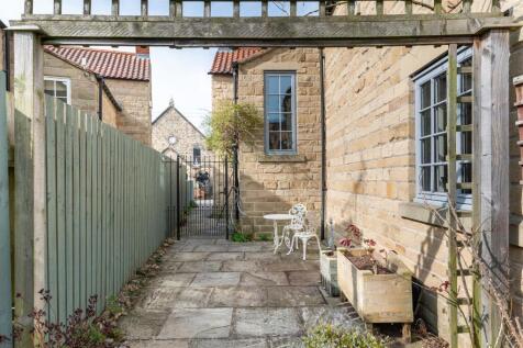 48A EBBERSTON