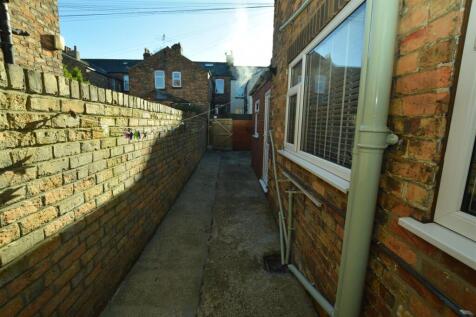 Rear Courtyard