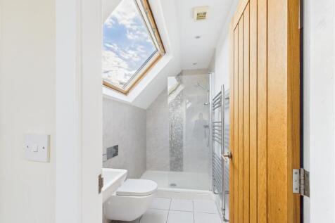 ENSUITE 2