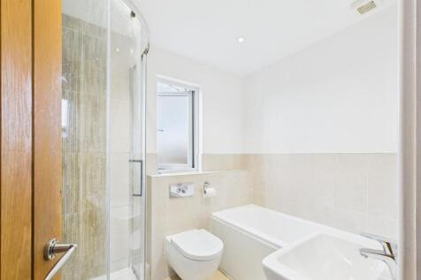 EN SUITE 1