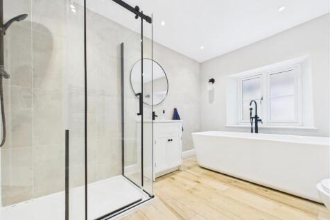 HOUSE BATHROOM