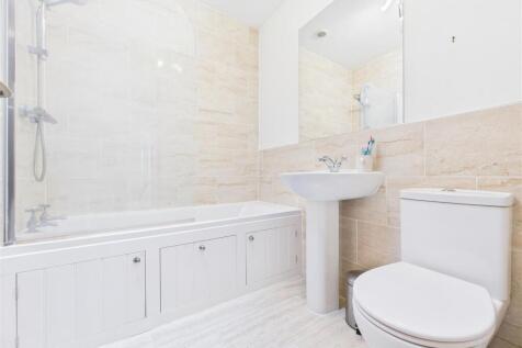 HOUSE BATHROOM