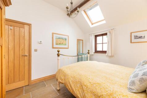 THE OLD FORGE BEDROOM TWO