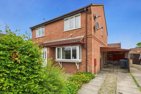 4 HERON WAY