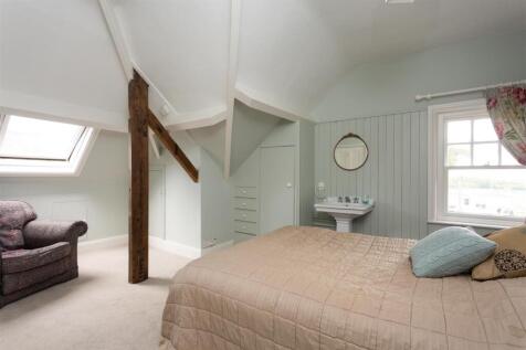 BEDROOM FIVE