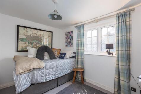 Daisy Cottage Bedroom 4-1.jpg