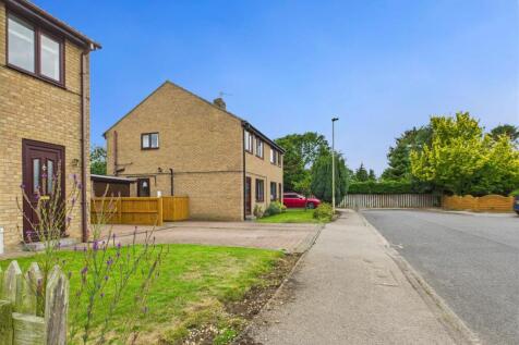 67 LONG MEADOWS