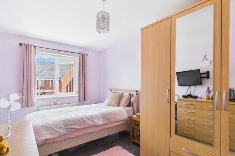 CAM05673G0-PR0029-STILL027.jpg