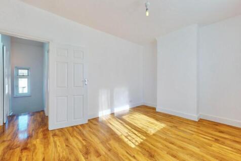 43-Mayesbrook-Road-03192025_172019.jpg