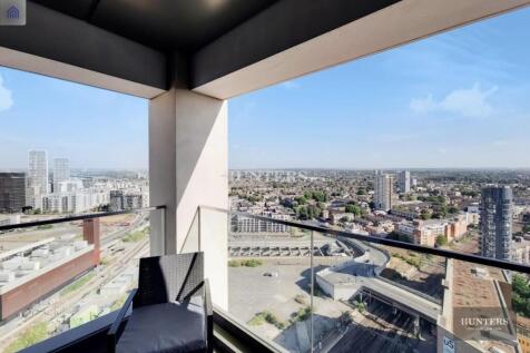 3_Balcony-1.jpg