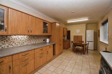 Kitchen / breakfast room