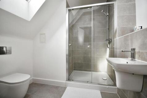 En-suite shower room