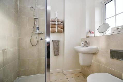 En-suite shower room