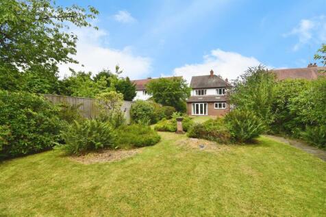 Woodland &amp; gardens