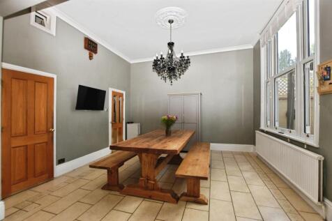 Open Plan Dining Kitchen