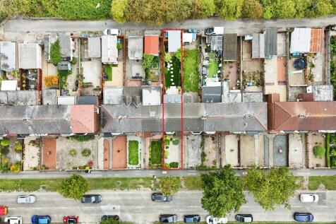 Aerial view of the prperty