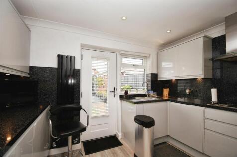 fcc081f0-U 20 20 282 29.JPG