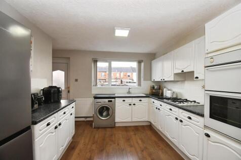 a1827f01-U 20 20 2838 29.JPG