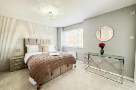 Master/En-Suite