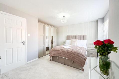 Master/En-Suite