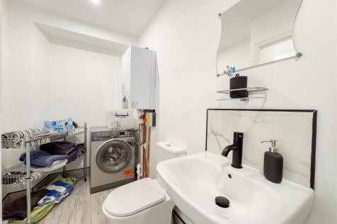 Shower Room/Utility