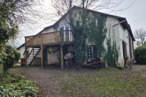 Property Image 4