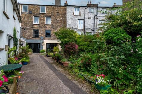 Rear Yard