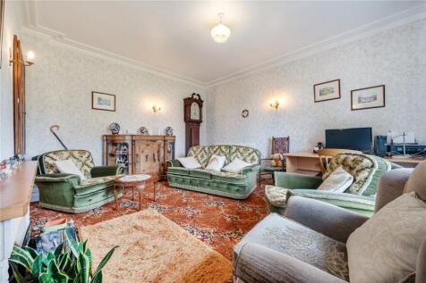Lounge 2
