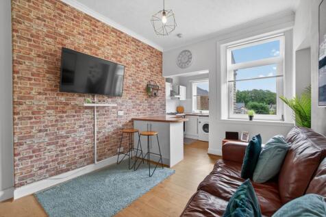 Lounge / Kitchen