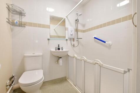 901g8825 - shower...