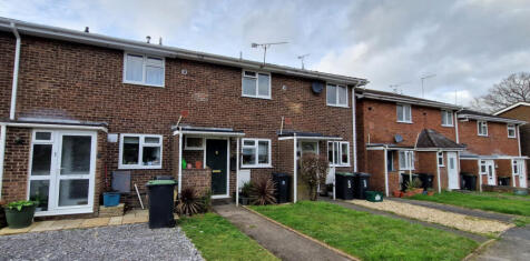2 bedroom mid terraced house