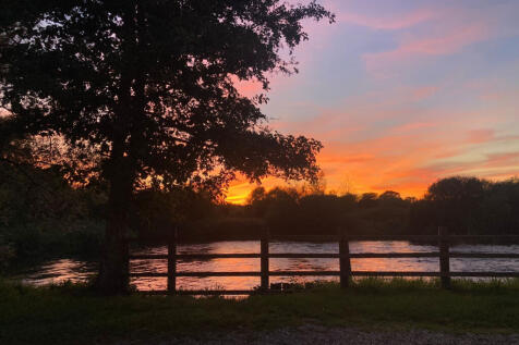 2 Bedroom Ground Floor Apartment