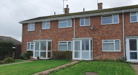 A 3 bedroom terraced house