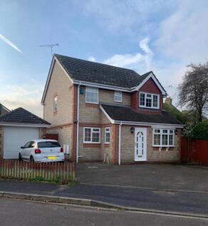 3 bedroom detached house