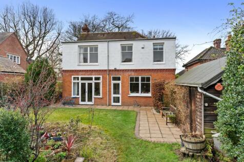 17BranksomeRd-023.jpg