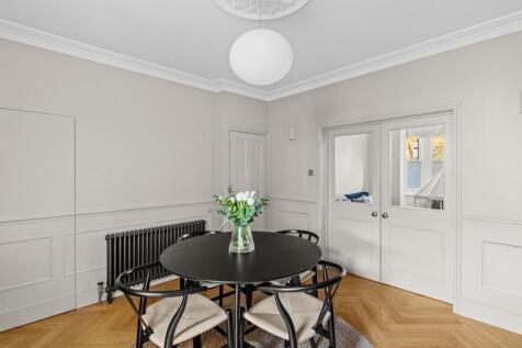 82 College Road - 7.jpg