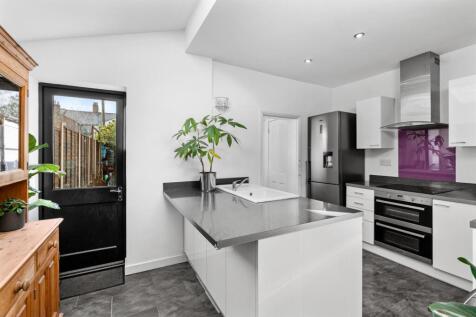 82 College Road - 09.jpg