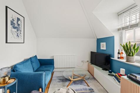24AlexandraHouse-004.jpg