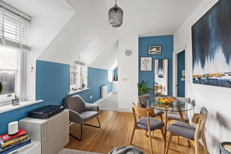 24AlexandraHouse-007.jpg