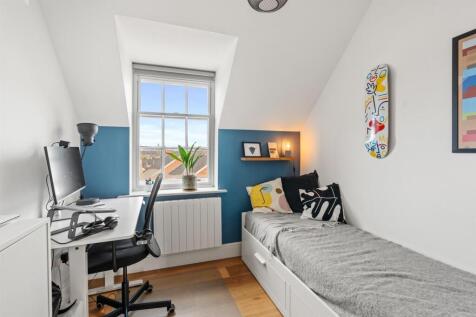 24AlexandraHouse-001.jpg