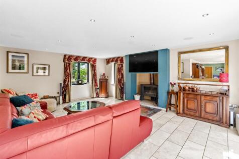 LarchHouse-016.jpg