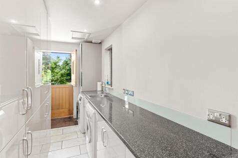 LarchHouse-040.jpg