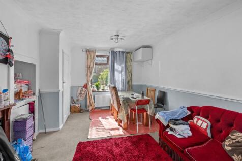 84-BuckinghamRd-010.jpg