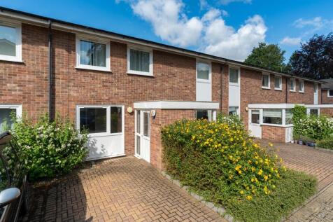 UplandsCourt-002.jpg