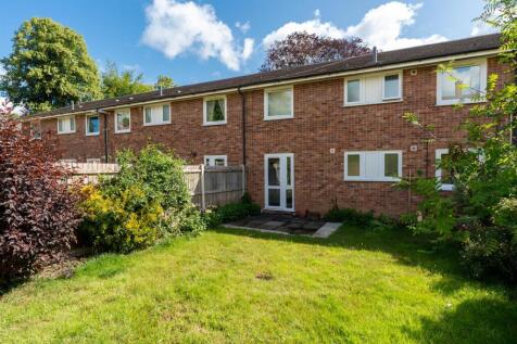 UplandsCourt-007.jpg