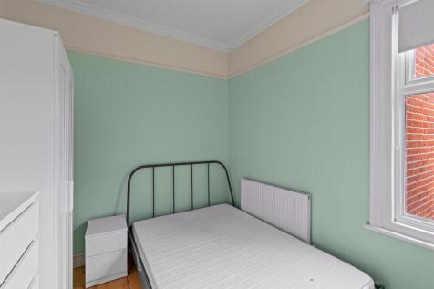 WhitehallRd-006.jpg