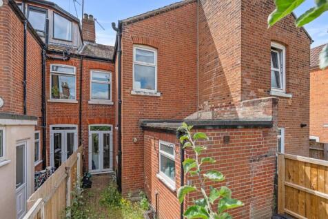 WhitehallRd-019.jpg