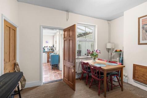101-BuryStreet-005.jpg