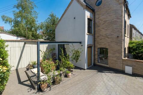 2-GloucesterSt-027.jpg